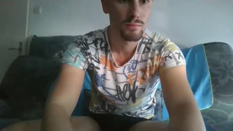 Snapshot of buandci chatting on 11.05.25 Bu and Ci online show from 11.05.25