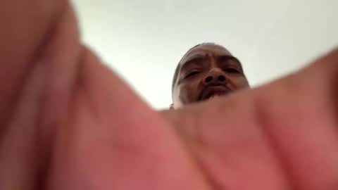 bubbleazzhere online show from 10.22.25