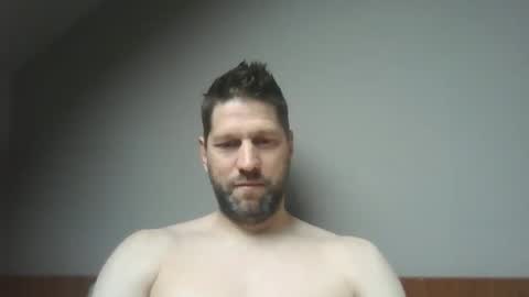 bubblebee1982 online show from 04.02.26