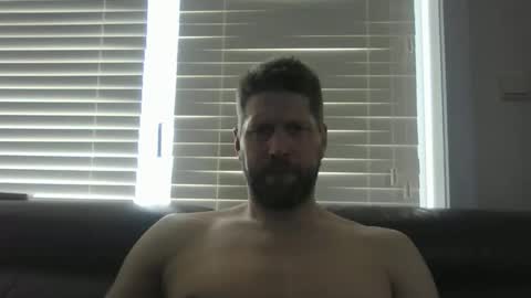 bubblebee1982 online show from 04.05.26