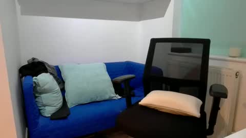 Bubblebum online show from 12.16.25