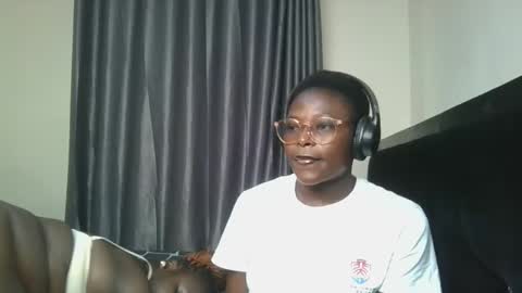 Bubbly online show from 11.24.25