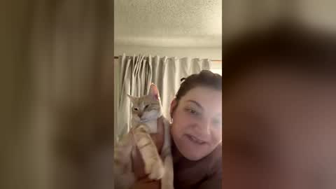 Snapshot of bucketandbandit chatting on 07.18.26 bucketandbandit online show from 07.18.26