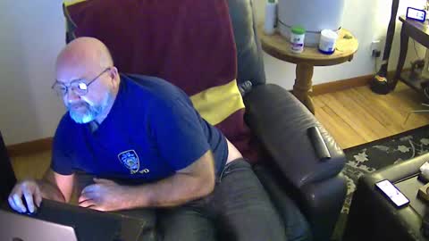 Buck online show from 02.12.25