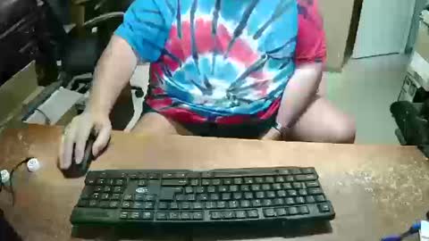 Snapshot of bucku2 chatting on 10.11.25 Bucku2 online show from 10.11.25