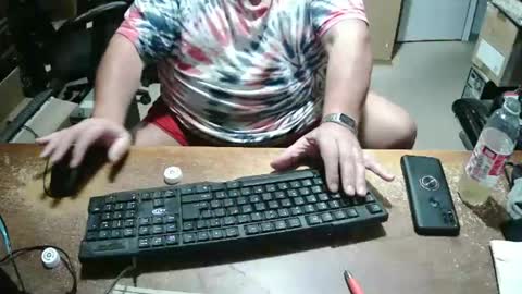 Snapshot of bucku2 chatting on 11.06.25 Bucku2 online show from 11.06.25