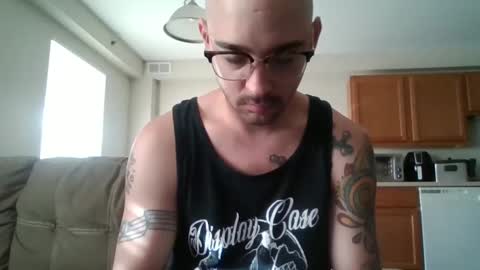 Snapshot of bud42o chatting on 10.05.25 Bud42o online show from 10.05.25