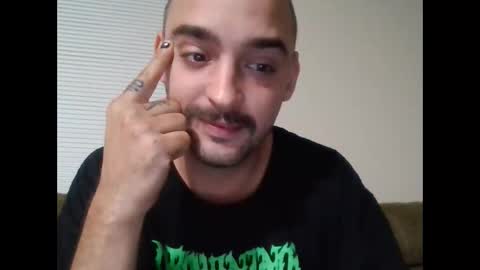 Snapshot of bud42o chatting on 10.20.25 Bud42o online show from 10.20.25