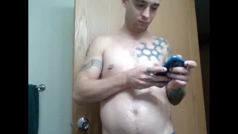 Snapshot of bud42o chatting on 10.28.25 Bud42o online show from 10.28.25