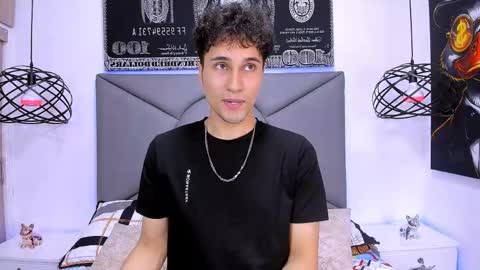 Snapshot of buddy_whitte chatting on 05.07.26 Buddy Whitte online show from 05.07.26