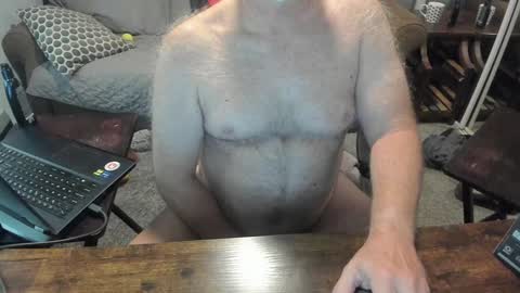 Snapshot of budnsocalii chatting on 12.27.24 Bud online show from 12.27.24