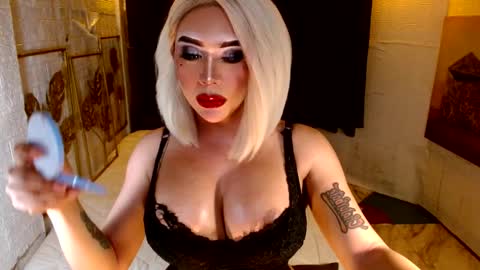 Lucienne online show from 09.27.25