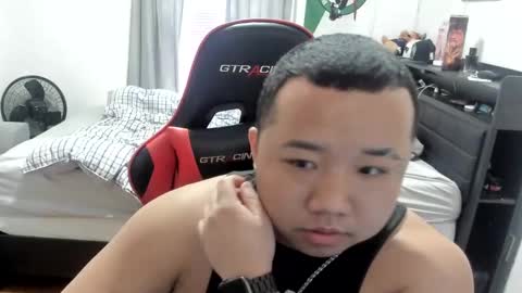 buffsexyman24 online show from 02.25.25