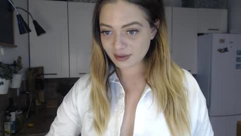 Buffy online show from 11.12.25