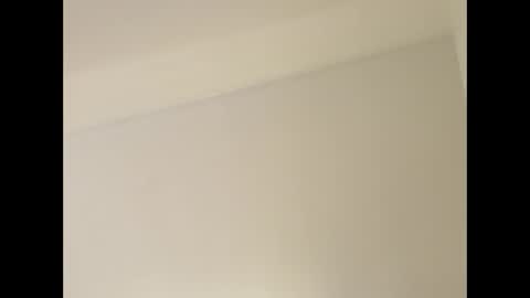 Snapshot of buiderlad25 chatting on 02.14.25 buiderlad25 online show from 02.14.25
