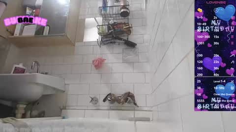 Snapshot of bukkakebae chatting on 01.08.25 bukkakebae online show from 01.08.25