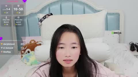 Sandy----xx online show from 11.22.25