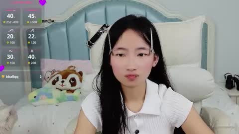 Sandy----xx online show from 11.23.25