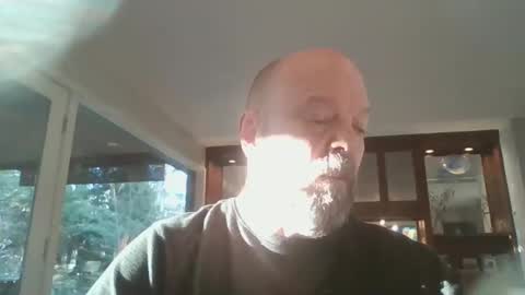 Snapshot of bulldog302w chatting on 12.31.24 bulldog302w online show from 12.31.24