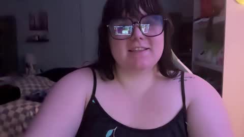 bumblebeebuzzer online show from 02.28.25