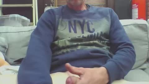Snapshot of bundy2016 chatting on 05.20.26 Dutch cock online show from 05.20.26