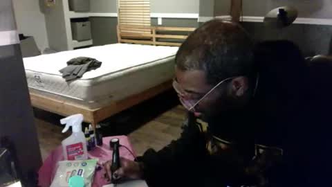 Bungalow Entertainment online show from 11.13.25