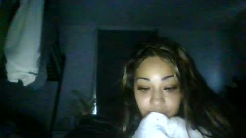 Snapshot of bunniebai chatting on 06.27.26 bunniebai online show from 06.27.26