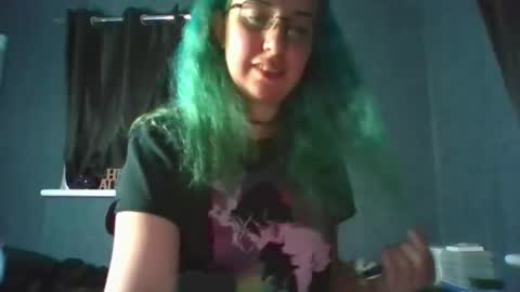 BunnieXOXOXO online show from 09.11.25