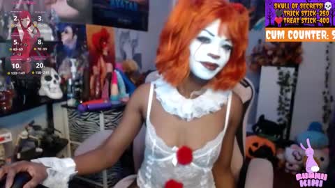 Bunnii Kimi online show from 10.29.25