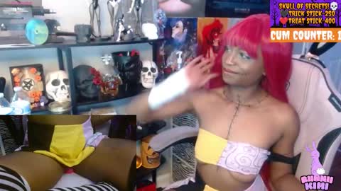 Bunnii Kimi online show from 10.30.25