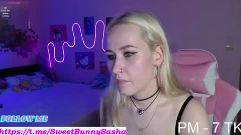 Snapshot of bunny__of_love chatting on 11.02.25 Sasha online show from 11.02.25