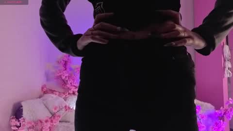 Kira online show from 04.03.26