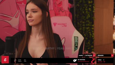 Maddie    Next stream  online show from 01.15.25