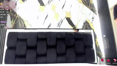 Snapshot of bunny_maxxi chatting on 01.19.25 bunny online show from 01.19.25