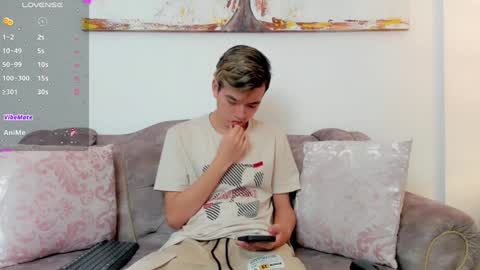 Snapshot of bunny_maxxi chatting on 01.22.25 bunny online show from 01.22.25