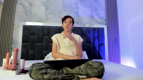 Snapshot of bunny_maxxi chatting on 09.25.25 bunny online show from 09.25.25