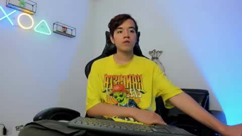 Snapshot of bunny_maxxi chatting on 09.30.25 bunny online show from 09.30.25