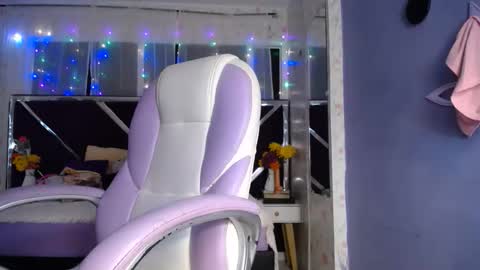 PAULINA online show from 09.18.25