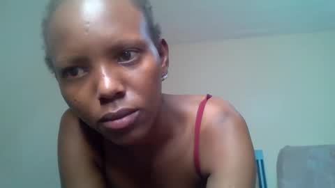 Snapshot of bunnydiva_ chatting on 10.08.25 bunnydiva_ online show from 10.08.25