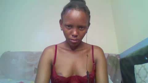 Snapshot of bunnydiva_ chatting on 10.23.25 bunnydiva_ online show from 10.23.25