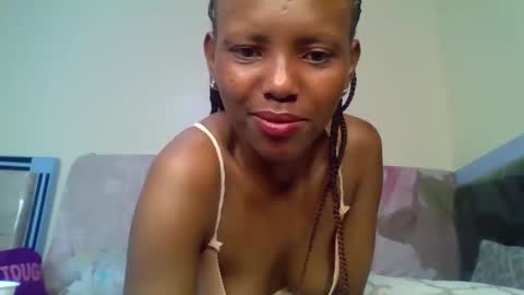 Snapshot of bunnydiva_ chatting on 11.14.25 bunnydiva_ online show from 11.14.25