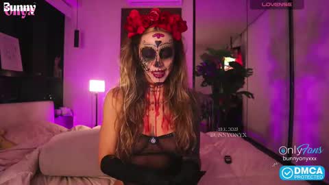 Stephanie   Next stream TUESDAY   6pm  PDT online show from 10.31.25