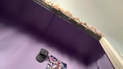 Snapshot of bunnyslittlecum chatting on 01.20.25 Bunnygirl Onyx online show from 01.20.25