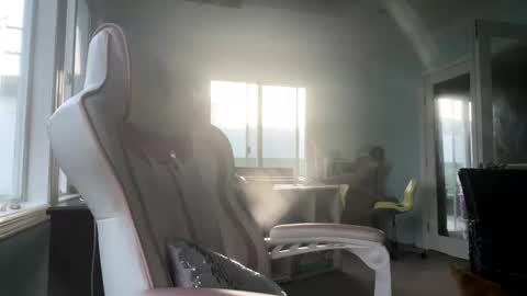 Snapshot of bunnyslittlecum chatting on 02.08.25 Bunnygirl Onyx online show from 02.08.25