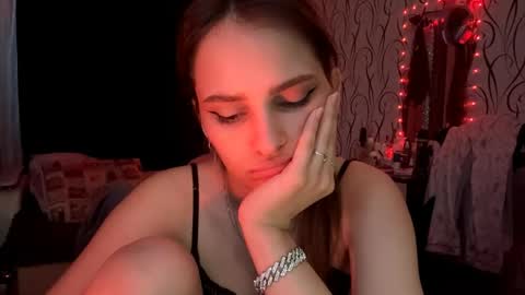 Bella online show from 06.05.26