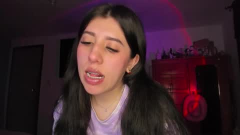 Snapshot of bunnyy09 chatting on 10.28.25 Jess online show from 10.28.25