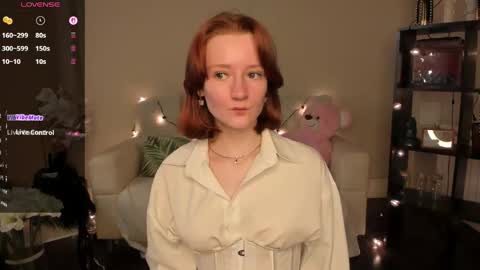 Snapshot of bunnyy_4u chatting on 05.19.26 Lilith online show from 05.19.26