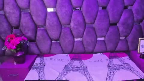 Snapshot of burbuja_pink_ chatting on 02.17.26 burbuja pink online show from 02.17.26