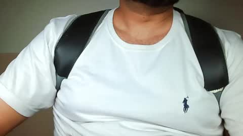 Hairy Arabian online show from 12.25.24