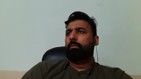 Hairy Arabian online show from 02.04.25